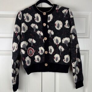 Cider Fuzzy Cropped Cardigan Sweater Size Large Black Abstract Button down Large